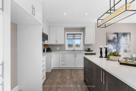 For Lease - 580 Patterson Road, Kawartha Lakes, Ontario - Photo 3