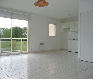 Location Appartement 2 pièces 45m² - Photo 2