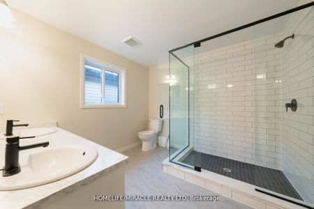 For Lease - 139 Siebert Avenue, Kitchener, Ontario - Photo 3