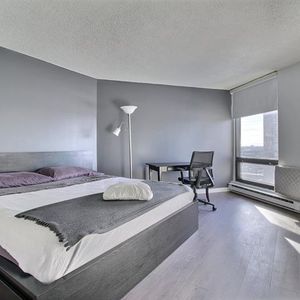 Penthouse Luxueux 5 1/2 connecté au Métro Longueuil - Photo 2