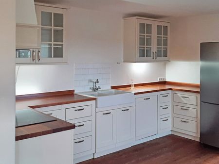 Gene­ral­sa­nier­tes Ein­fa­mi­li­en­haus mit See­blick - Photo 2