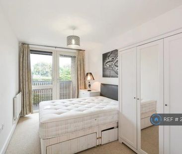 2 bedroom flat to rent - Photo 3