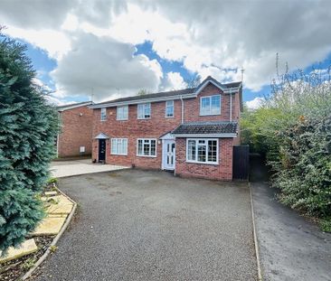 3 bedroom semi-detached house to rent - Photo 5