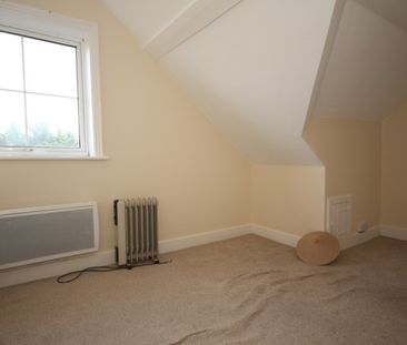 Constitution Hill, Woking - Photo 5