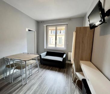 A VILLENEUVE SUR LOT, T2 MEUBLÉ DE 21,93m2 - Photo 3