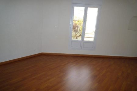 Location Maison 4 pièces 71m² ST ANDRE DE SANGONIS 34725 - Photo 3