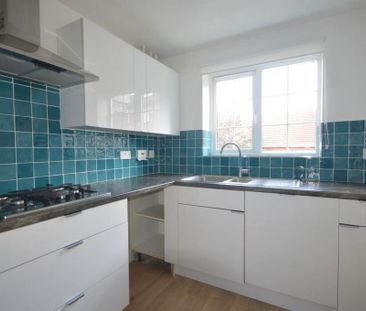 3 bedroom detached house to rent - Photo 5