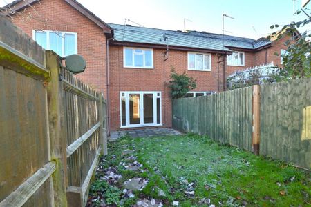 2 bedroom terraced house to rent - Photo 5