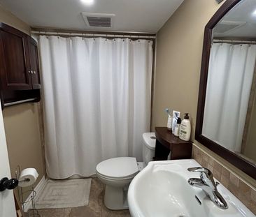 For Lease - 36 Aurora Heights Drive, Aurora, Ontario - Photo 6