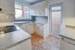 Mayflower Road, Park Street, St. Albans - Photo 2