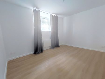 Appartement Kerlaz 3 pièces 83.83 m2 - Photo 2