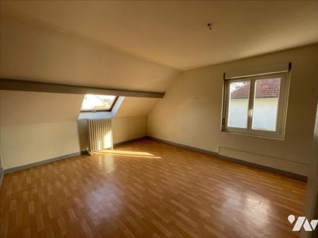 A LOUER APPARTEMENT DE TYPE 4 DANS UNE MAISON A DOLE (39100) - Photo 2