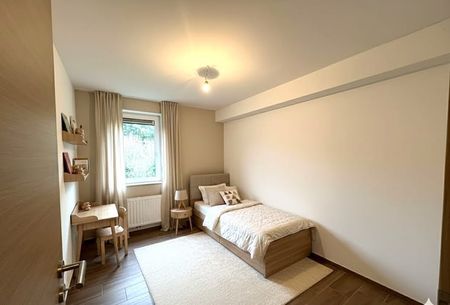 Appartement te huur - Foto 2