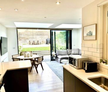 2 Bed Flat, Loftus Road, W12 - Photo 5