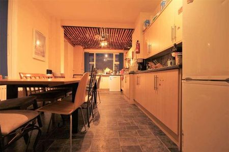 Queens Terrace, Jesmond, Newcastle Upon Tyne, NE2 - Photo 4