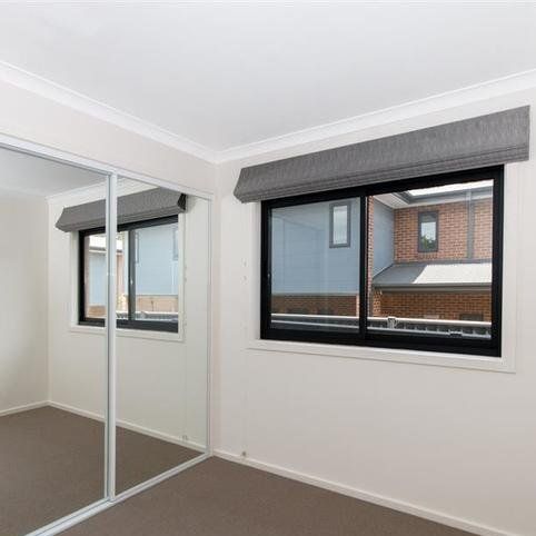 6/81 McWhae Circuit, Wanniassa ACT 2903 - Townhouse For Rent | Domain - Photo 1