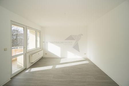 !! WG-geeignete Wohnung in C-Bernsdorf !! Gemütliche 3 Raum-Whg. mit Balkon und Tageslichtbad - Foto 4