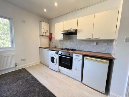 2 bedroom apartment to rent - Photo 5