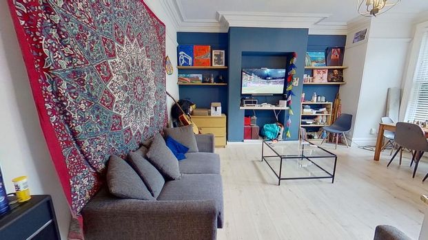 7 bedroom terraced house to rent - Photo 1