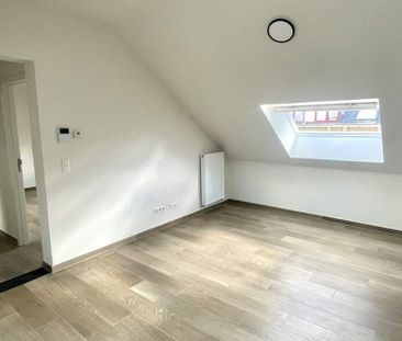 Appartement te huur in Antwerpen voor € 960 met 2 slaapkamers - Photo 5