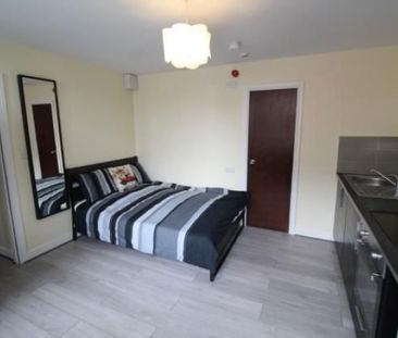 Fylde Road, Flat 02, PRESTON, Lancashire PR1 2XP - Photo 2