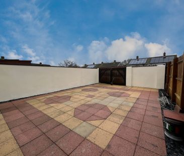 Milton Close, Nailsea, Bristol, Somerset - Photo 4