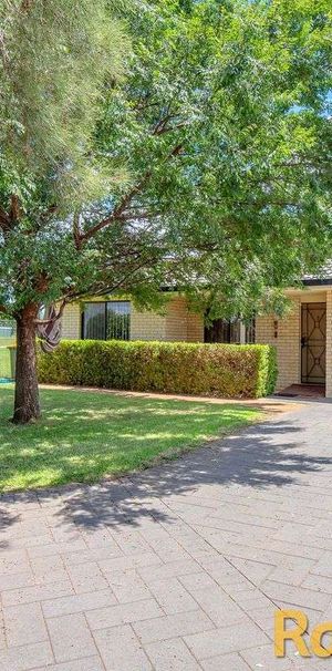 9B Ironbark Close, Dubbo, NSW 2830 - Photo 2