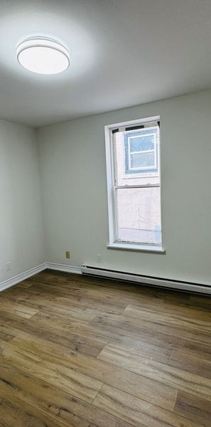 $1,899 / 2 br / 1 ba / 6 caithness st e unit 2 - Photo 1