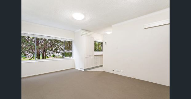 Easy-care Living in Convenient Locale - Photo 1