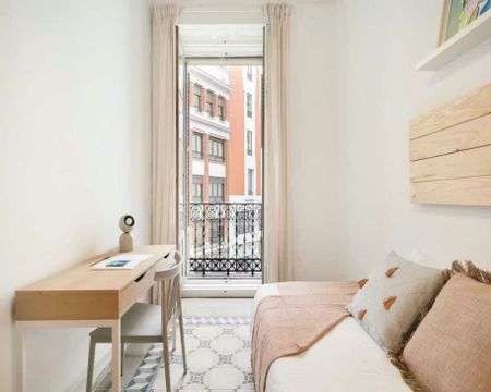 Calle de la Flor Alta, Madrid, Community of Madrid 28004 - Photo 2