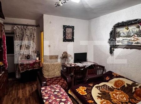 Garsoniera de 34 mp, Valea Rosie - Photo 2