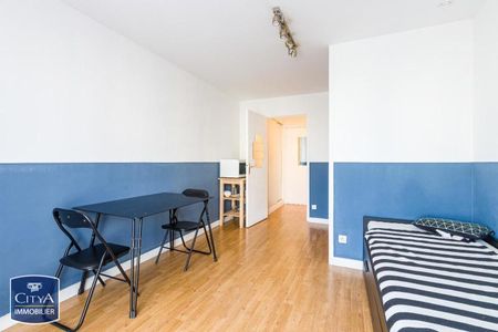 Location Appartement 1 pièce 20m² JOUE LES TOURS 37300 - Photo 2