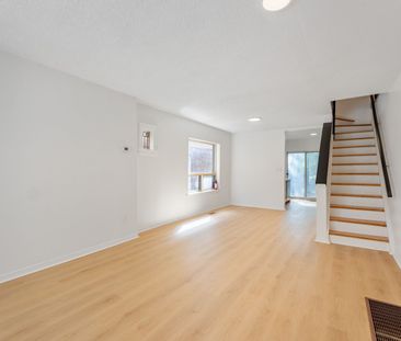 For Lease - 38 Henning Avenue, Toronto, Ontario - Photo 6