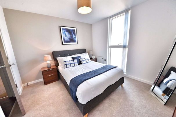 Fully Furnished Two Double Bedroom, Two Bathroom Apartment on the 6th floor of the popular One Regent Development. - Photo 1