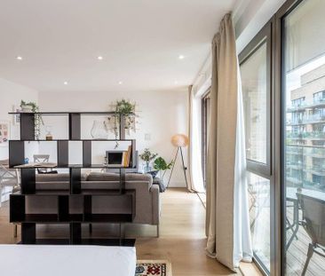 Studio to rent - Photo 3