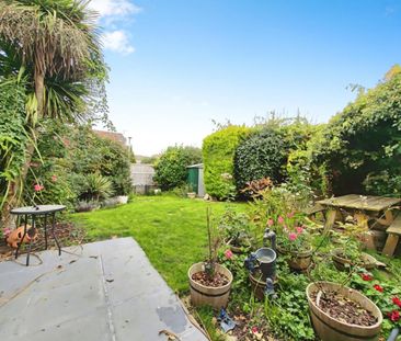 3 bedroom House To Let - Photo 1