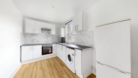 1 bedroom flat to rent - Photo 2