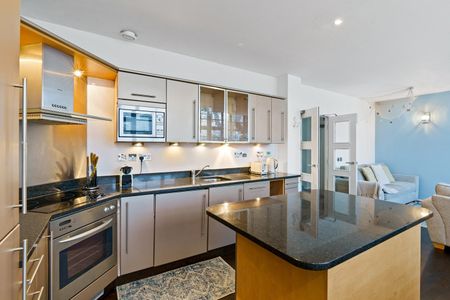 2 Bed Flat, Princes House, BN1 - Photo 5