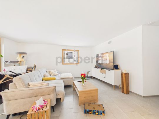 Modern 3.5-room apartment with Minergie-P standard, Rhäzüns - Photo 1