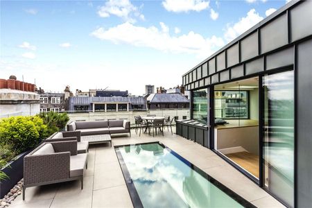 Exquisite duplex penthouse apartment in the heart of St James's, created by The Crown Estate. - Photo 4