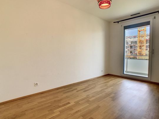 Beautiful 4.5 room through apartment with 2 balconies - Photo 1