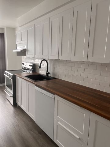 For Lease - 333 Meadows Boulevard Unit# 9, Mississauga, Ontario - Photo 4