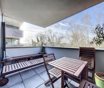 Lichtrijk 2 slpk app met terras te Sint-Denijs-Westrem - Photo 3