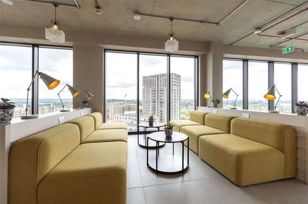 Up to 16% off! Beautiful new build located in Wembley Park. This stylish one bedroom apartment is on the 14th floor of The Robinson South, one of 3 buildings that make up The Robinson. - Photo 1