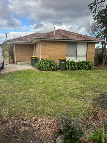 Epping - Photo 3