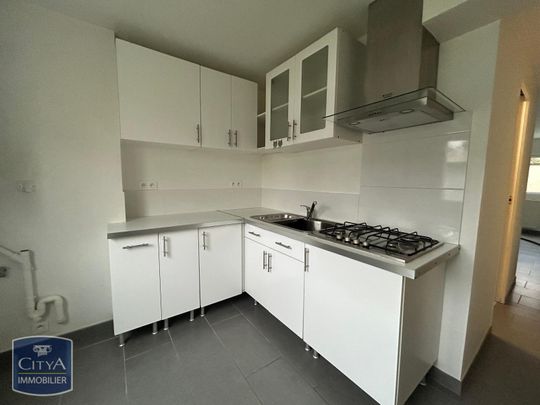 Location Appartement 1 pièce 26m² CHATEAUROUX 36000 - Photo 1
