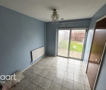 3 bedroom end of terrace house to rent - Photo 1