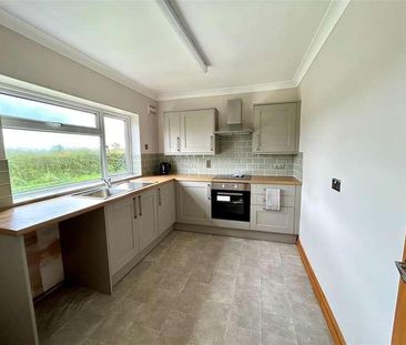 Field View, Laytham, YO42 - Photo 3