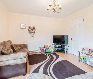 Brighton Hill, RG22 - Photo 4