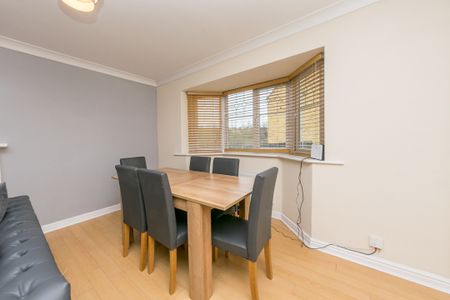 DIGPAL ROAD CHURWELL MORLEY LEEDS - Photo 4